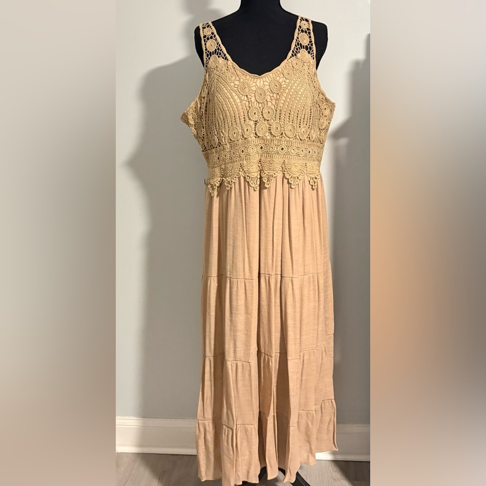 Elegant Lace Trim Beige Dress